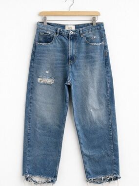 BDG Cropped Skate Fit Jeans Size 33 Distressed Raw Hem Denim